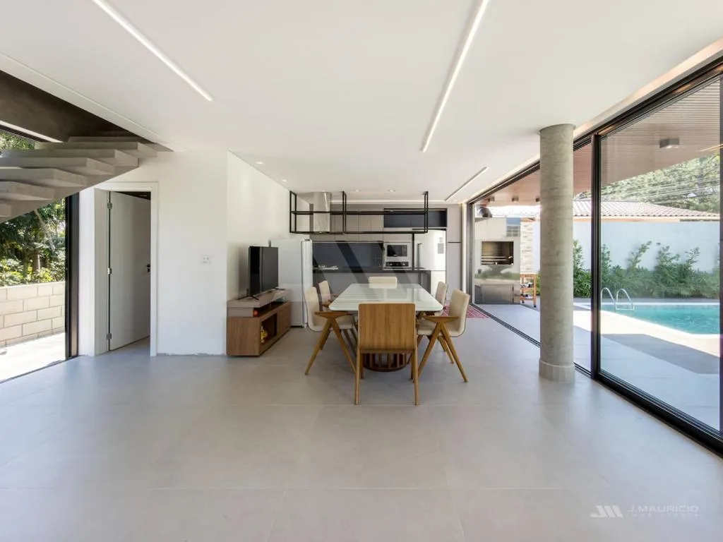 Casa Vivá Piscina Privativa, pertinho da Praia no Estaleirinho, wi-fi e 3 Suítes Climatizadas, Balneário Camboriú, na Rua Rodesindo Pavan em Balneário Camboriú/SC — foto 6
