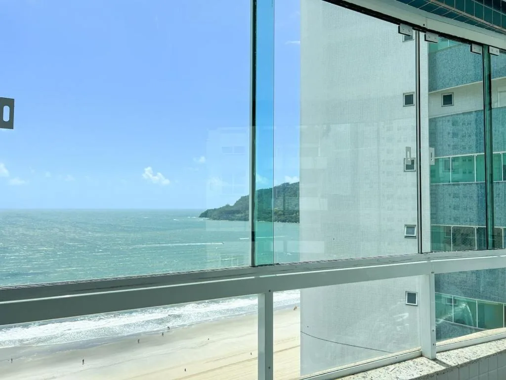 Amplo apartamento vista mar, Balneário Camboriú, na Rua em Balneário Camboriú/SC