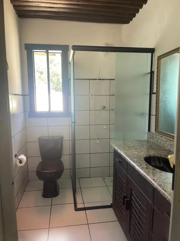 Casa azul perto do centro e caminho das praias agrestes, Balneário Camboriú, na 238 Rua Antonio Correa em Balneário Camboriú/SC — foto 19