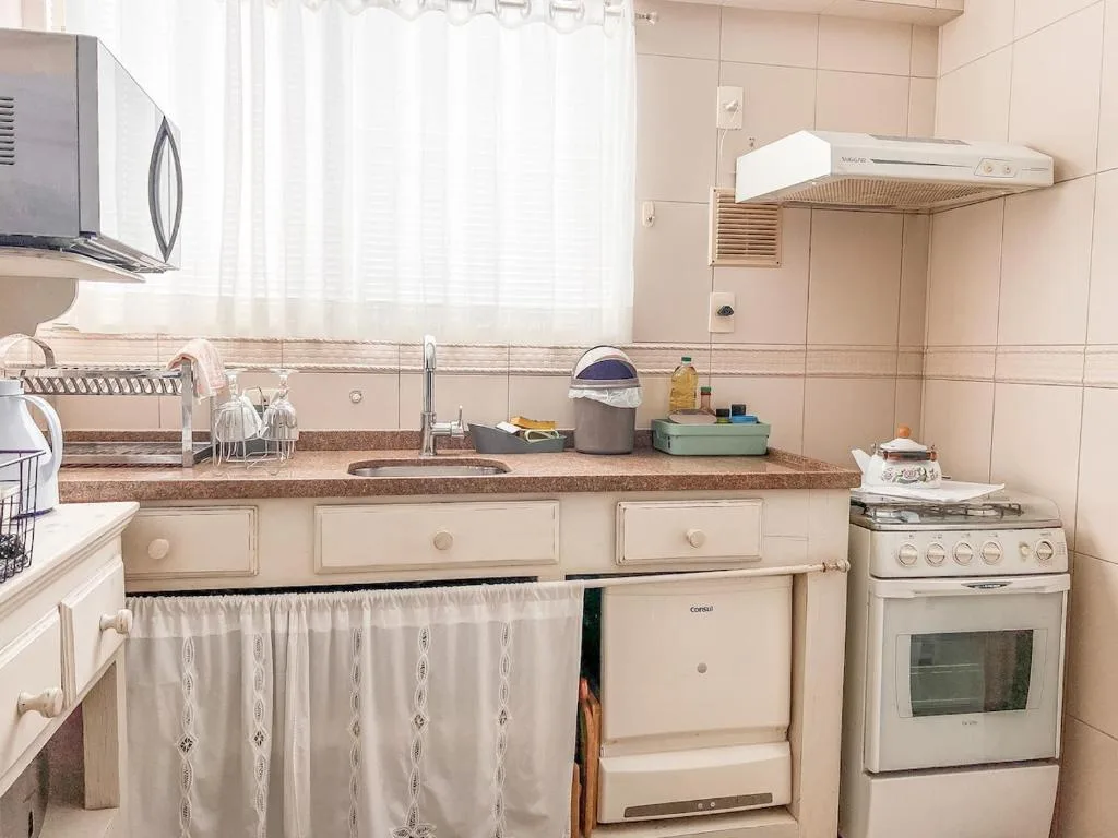 Amplo apartamento vista mar, Balneário Camboriú, na Rua em Balneário Camboriú/SC — foto 21