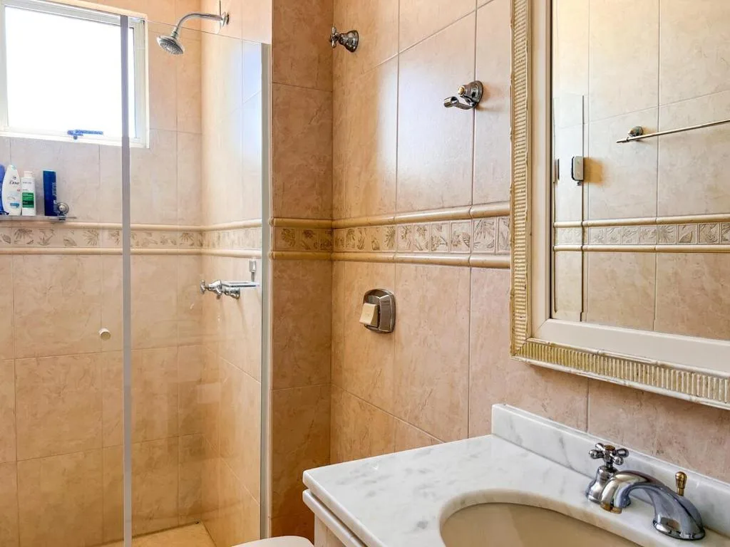 Amplo apartamento vista mar, Balneário Camboriú, na Rua em Balneário Camboriú/SC — foto 23