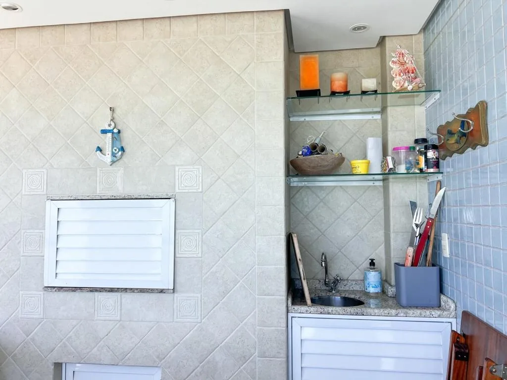 Amplo apartamento vista mar, Balneário Camboriú, na Rua em Balneário Camboriú/SC — foto 31