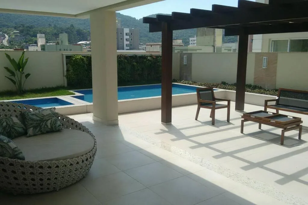 QUARTO privativo para 1 pessoa em Home Club, Balneário Camboriú, na 431 Rua Israel, Condomínio Garden Village em Balneário Camboriú/SC — foto 4