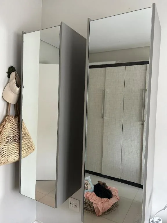 Barbecue, AC living room and bedroom 400 meters from the sea, Balneário Camboriú, na Rua Síria, 114 Edificio Villi Fabrizzi em Balneário Camboriú/SC — foto 30