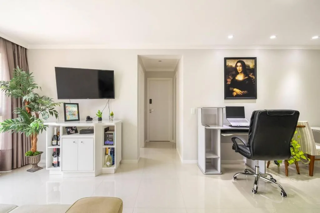 QUARTO privativo para 1 pessoa em Home Club, Balneário Camboriú, na 431 Rua Israel, Condomínio Garden Village em Balneário Camboriú/SC — foto 24