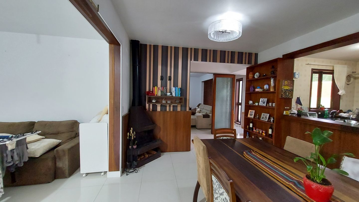 Linda Casa Mobiliada no Bairro Figueira em Urussanga-SC — foto 11