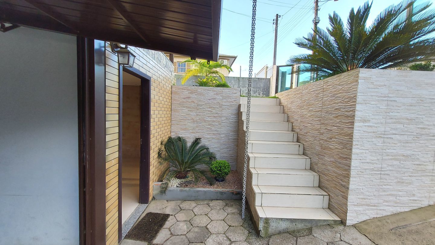 Linda casa mista à venda no bairro Estação em Urussanga/SC — foto 6