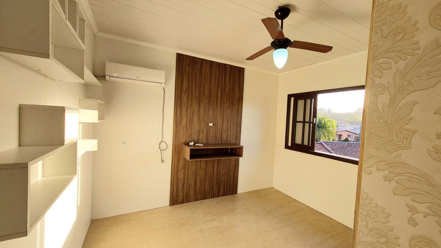 Linda casa mista à venda no bairro Estação em Urussanga/SC — foto 9