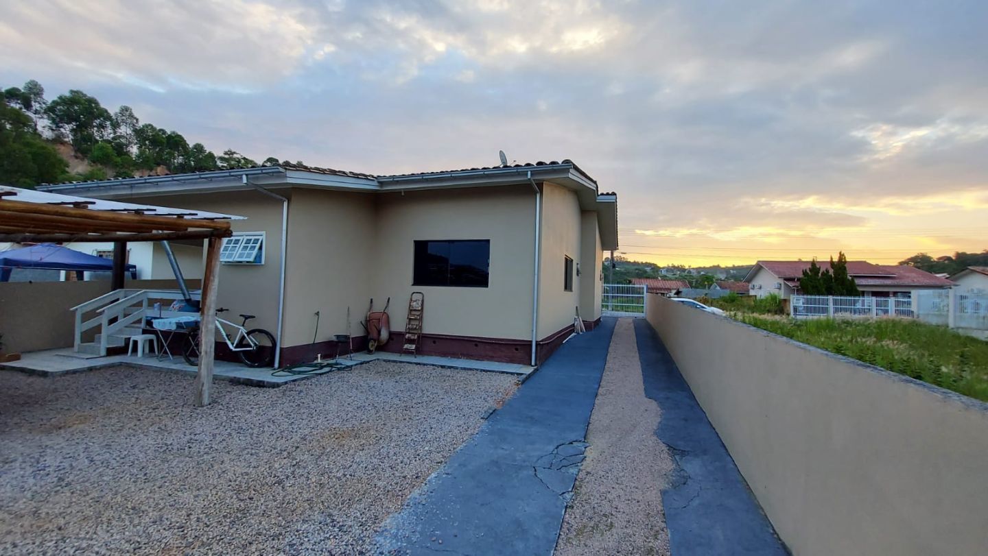 Casa com 3 dormitórios semi mobiliada no bairro Carol em Urussanga/SC — foto 5