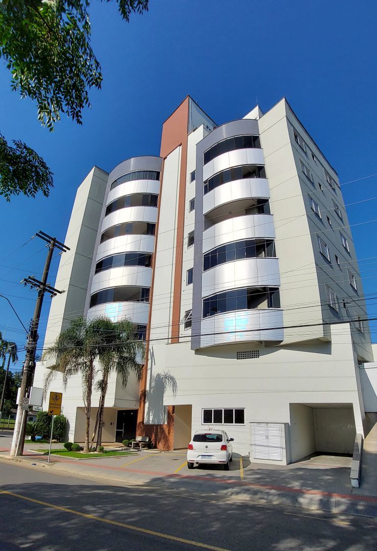 Apartamento com 2 dormitórios semi-mobiliado Residencial Livorno bairro Estação Urussanga/SC