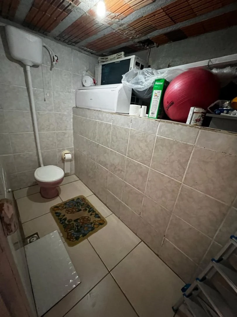Casa com 3 Dormitórios sendo 1 suíte no bairro Estação em Urussanga/SC — foto 6