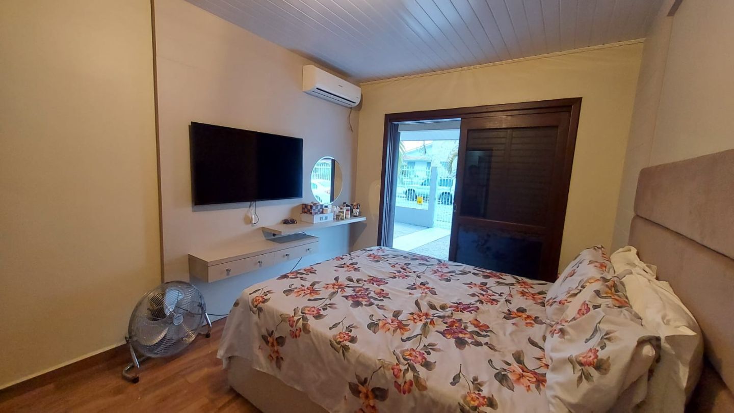 Casa com 3 dormitórios semi mobiliada no bairro Carol em Urussanga/SC — foto 8