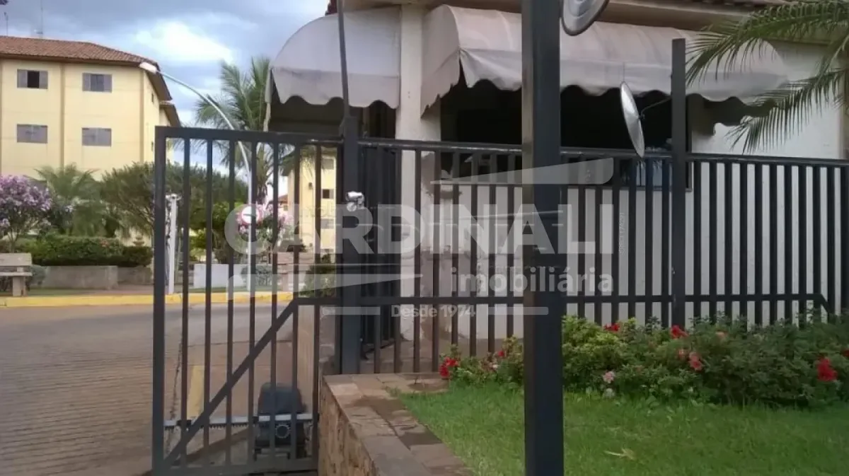 Apartamento para alugar com 75 m², 2 quartos, 1 banheiro, 1 vaga