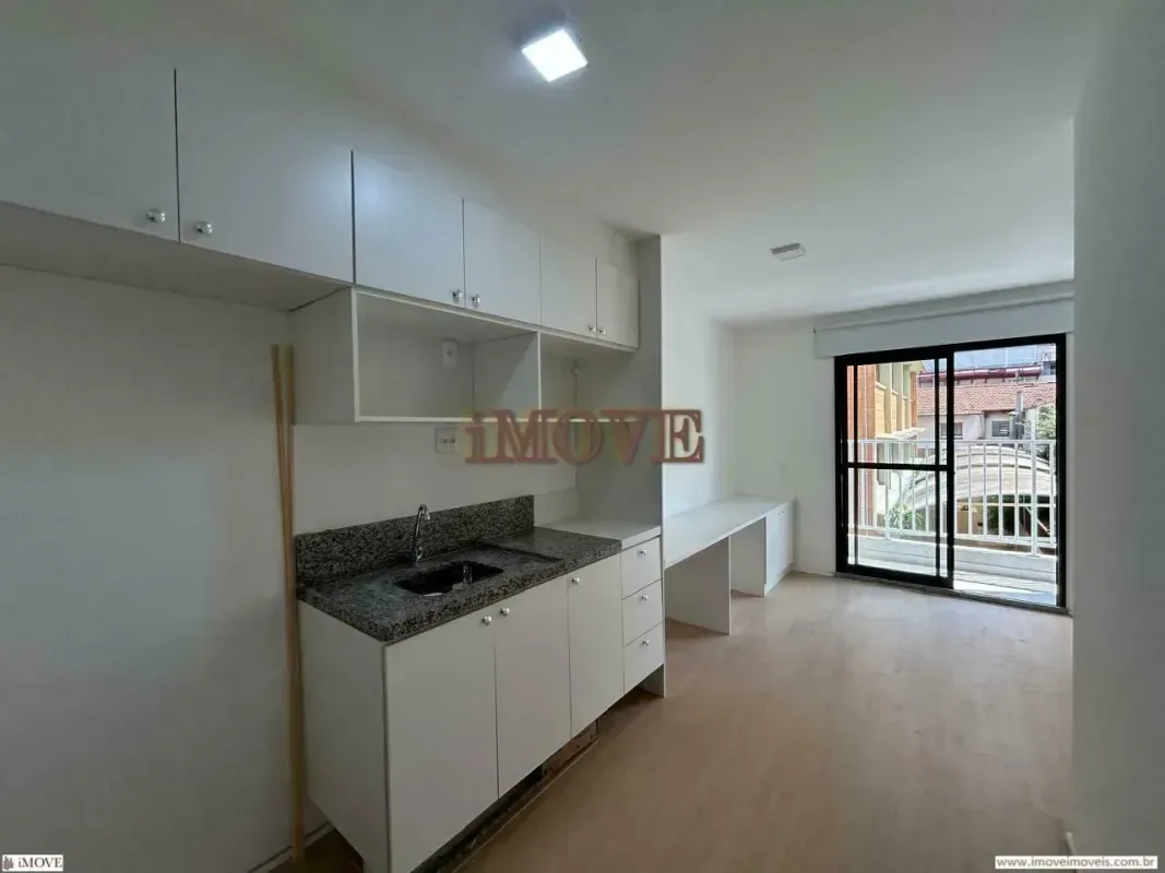 Studio para alugar com 26 m², 1 banheiro em Santo Amaro, São Paulo/SP