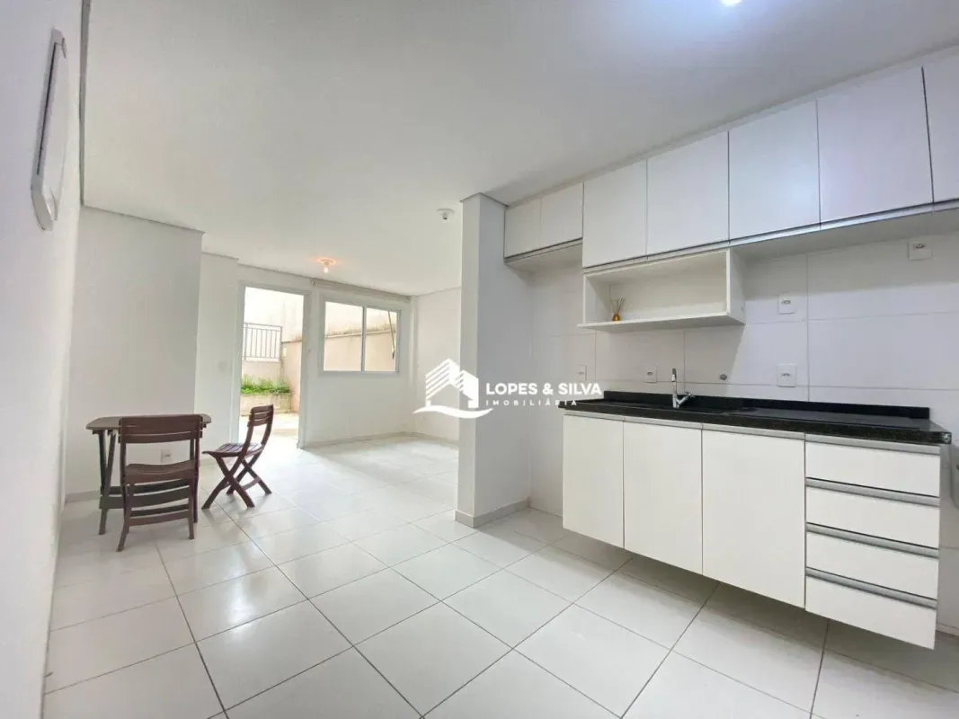 Apartamento para alugar com 40 m², 1 quarto, 1 banheiro, 1 vaga em Santo Amaro, São Paulo/SP