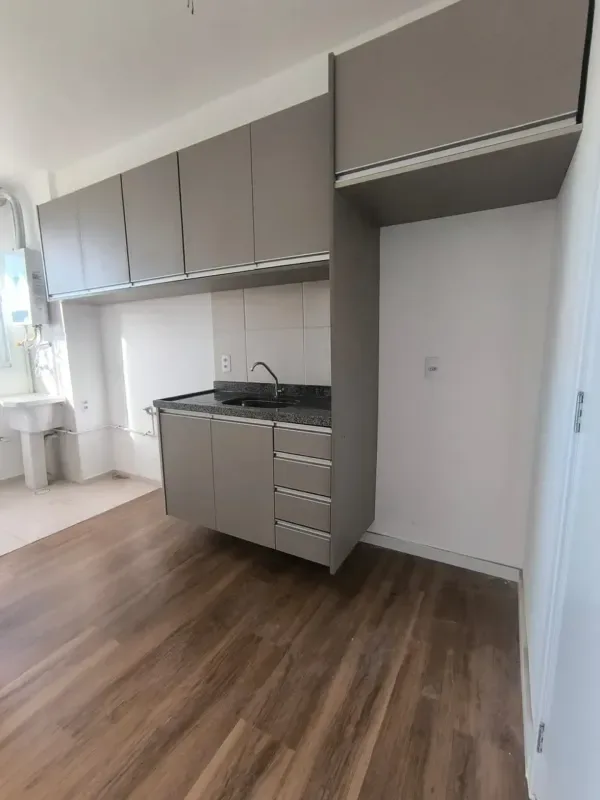 Apartamento para alugar com 41 m², 2 quartos, 1 banheiro, 1 vaga em Santo Amaro, São Paulo/SP