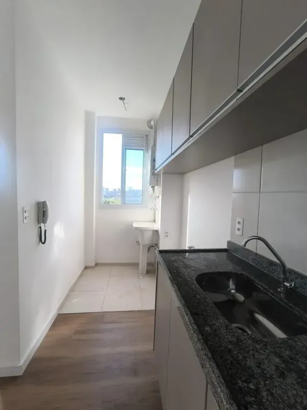 Apartamento para alugar com 41 m², 2 quartos, 1 banheiro, 1 vaga em Santo Amaro, São Paulo/SP — foto 2