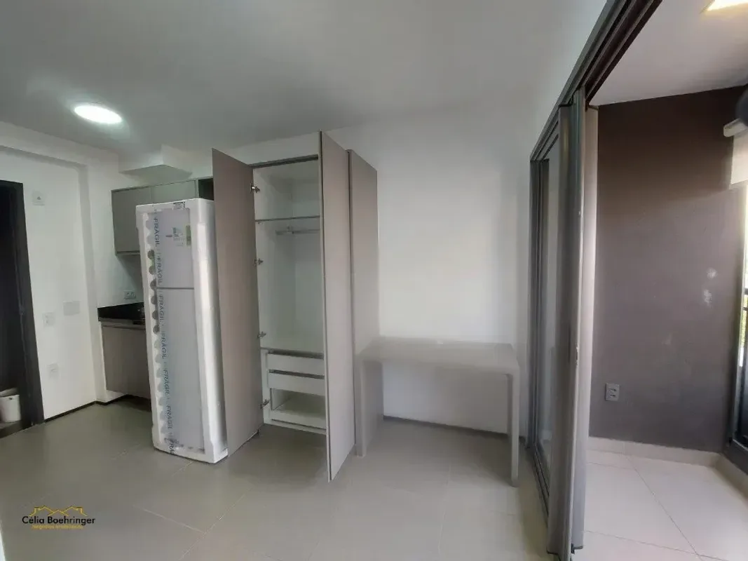 Apartamento para alugar com 30 m², 1 quarto, 1 banheiro em Santo Amaro, São Paulo/SP