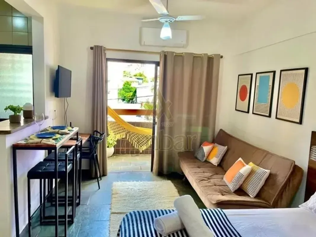 Kitnet/Conjugado para alugar com 40 m², 1 quarto, 1 banheiro, 1 vaga, na Rua Amador Bueno, bairro Centro em Ribeirão Preto/SP