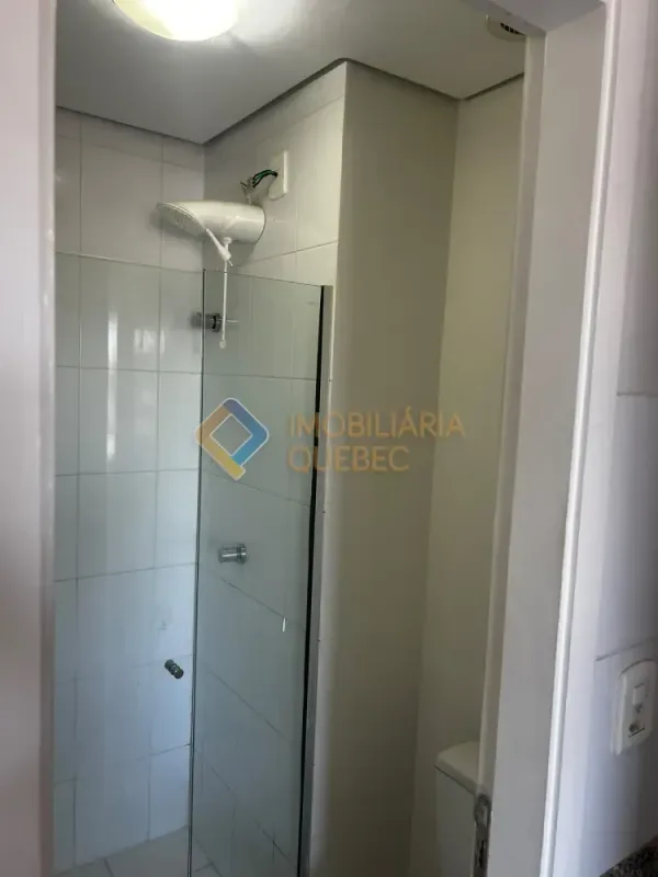 Kitnet/Conjugado para alugar com 23 m², 1 quarto, 1 banheiro, 1 vaga, na Rua Alfredo Benzoni, bairro Iguatemi em Ribeirão Preto/SP