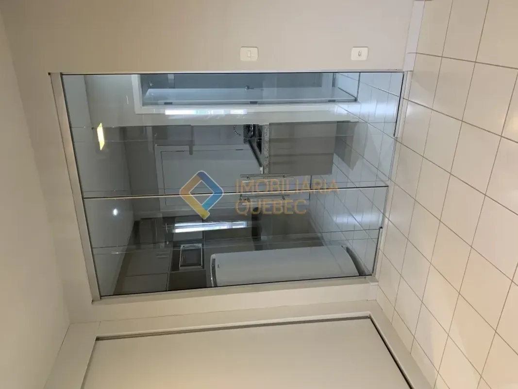 Kitnet/Conjugado para alugar com 23 m², 1 quarto, 1 banheiro, 1 vaga, na Rua Alfredo Benzoni, bairro Iguatemi em Ribeirão Preto/SP
