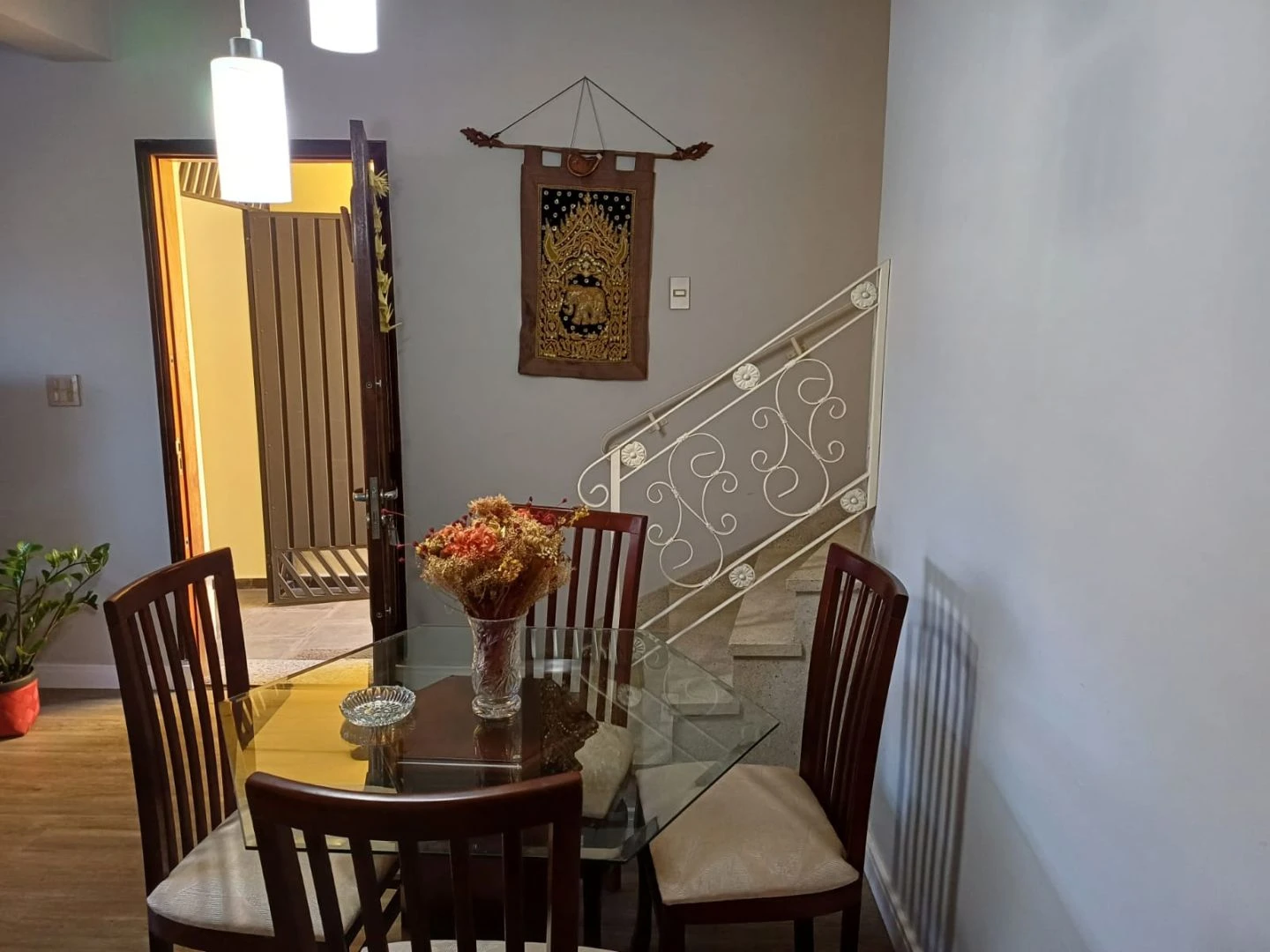 Sobrado com 3 dormitórios à venda, 150 m² por R$ 740.000 - Campestre - Santo André/SP — foto 2